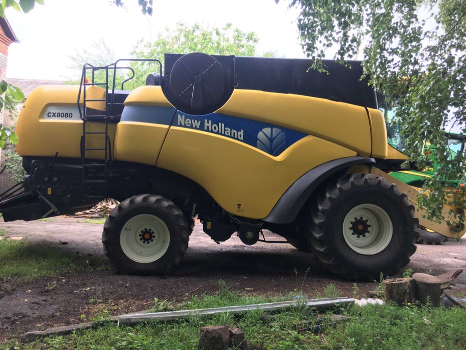 Комбайн NEW HOLLAND СХ8080