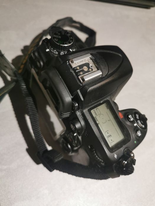 Nikon D7000 body + oryginalna bateria + ładowarka