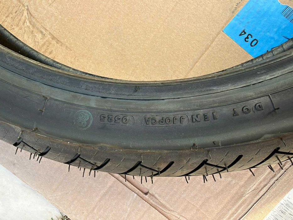 BRIDGESTONE BATTLAX BT-46 110/70 - 17 54H TL Dianteiro novo