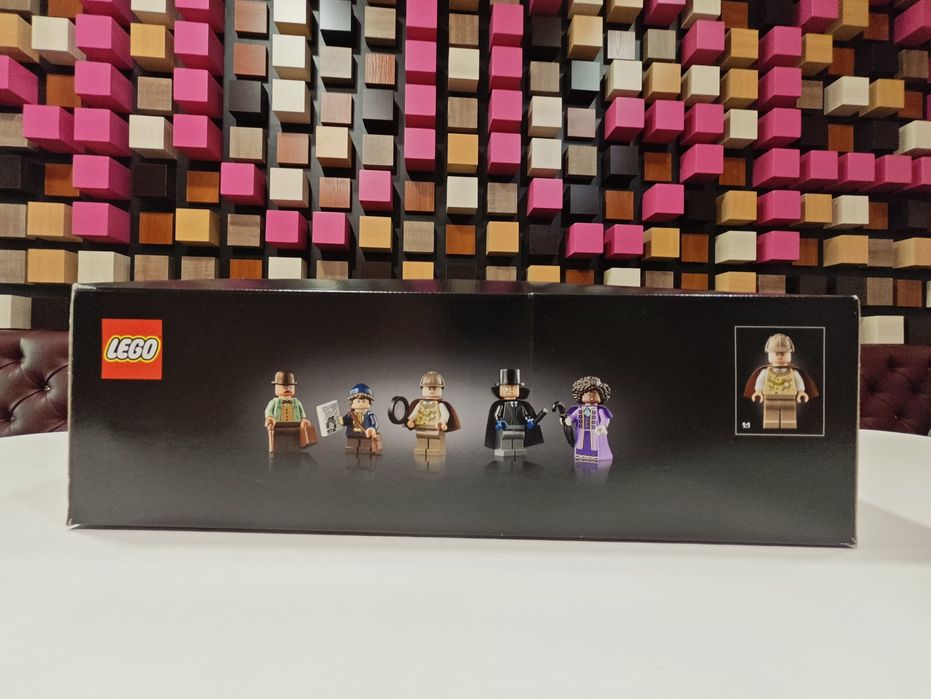 Конструктор LEGO ICONS 10351 Шерлок Холмс: Книжковий куточок