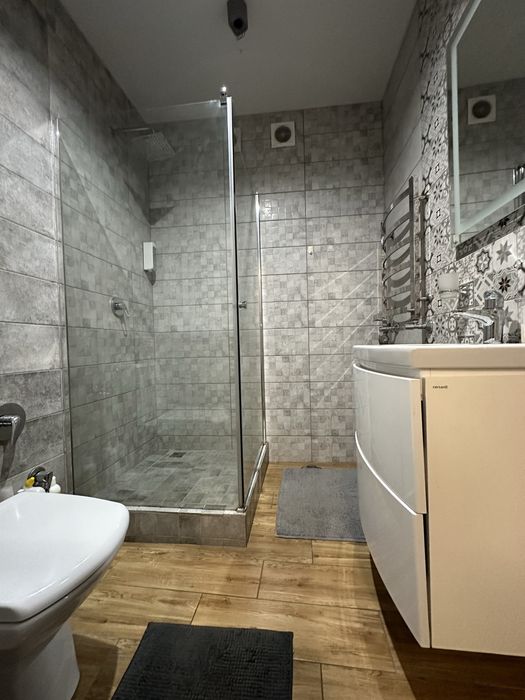 Оренда новобудови у центрі міста