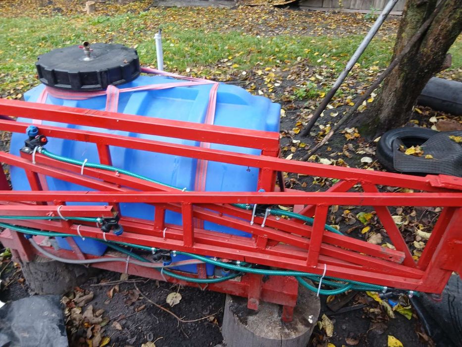 Продам опрыскиватель