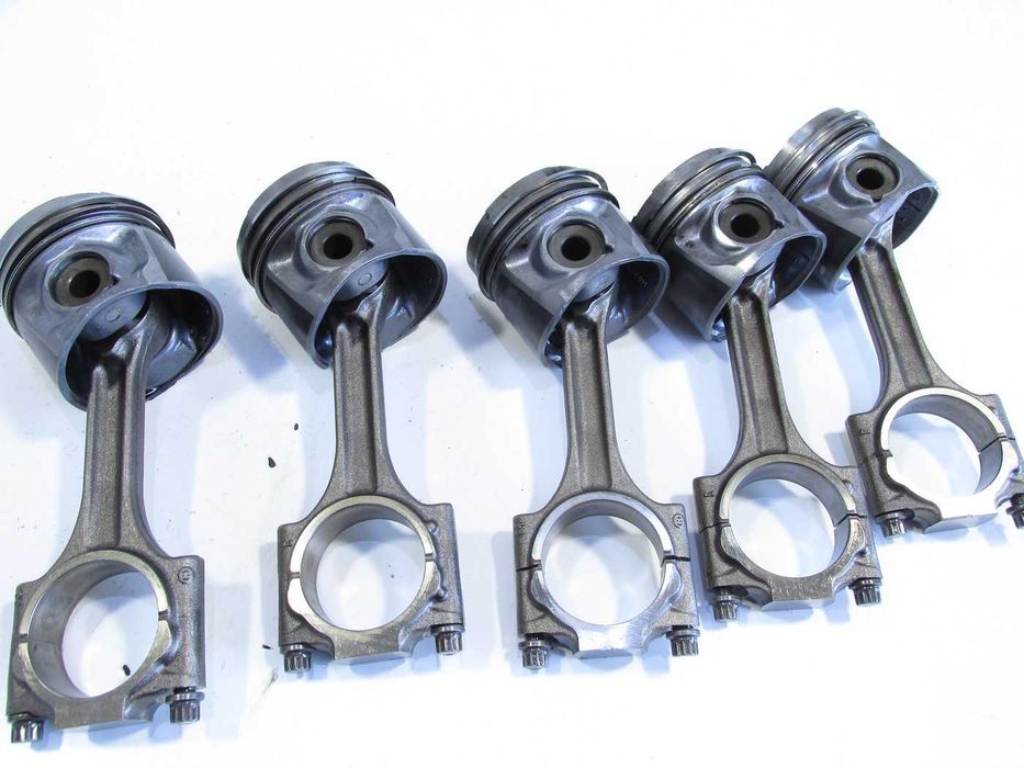 Tłoki korbowód tłok volvo s60 s80 xc90 xc70 2.4 d5