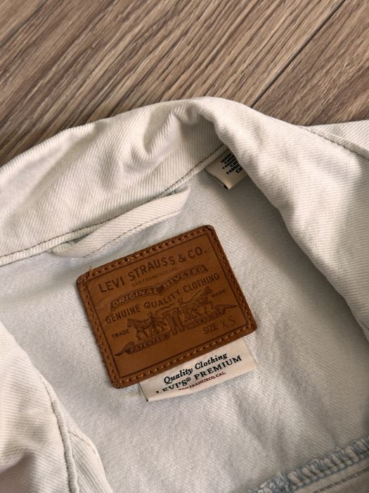 Katana jeasnowa oversize marka Levis