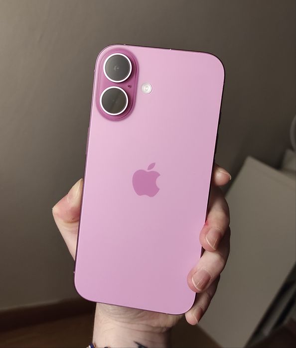 iPhone 16 128gb roxo