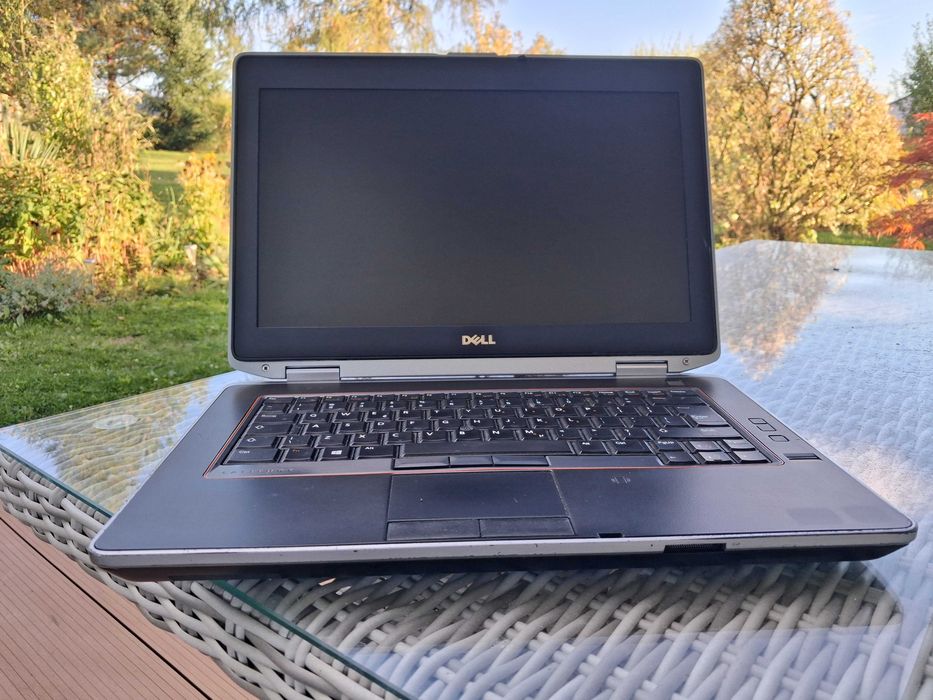 Dell Latitude E6420 /8 GB RAM / 256GB SSD / Win 10