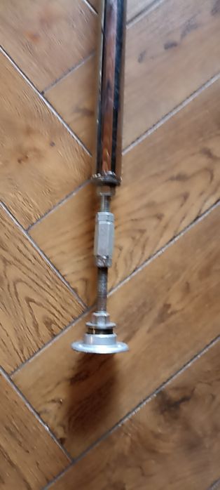 Продам пилон б/у