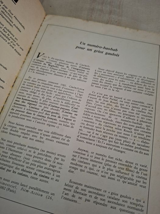 Livro sobre o cineasta Francês Jean Rouch