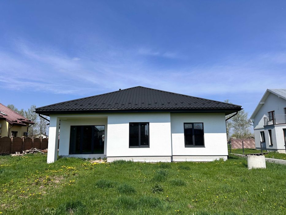 Сучасний будинок 150м² у Драгомирчанах простора ділянка, гараж, тераса