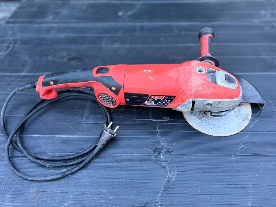 Oferta specjalna Wynajem szlifierki kątowej HECHT 1323 – 230 mm 2350 W