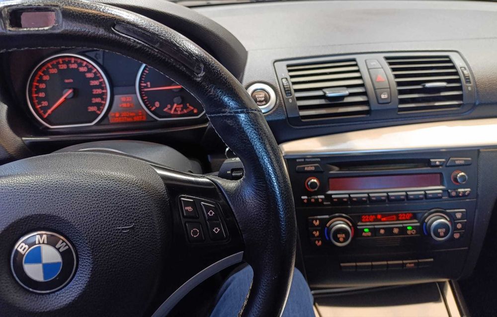 BMW 123 BITURBO 2008