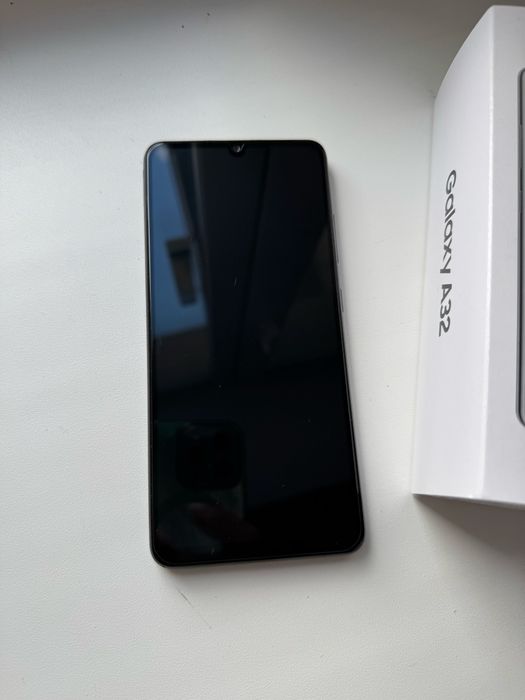 Телефон samsung A32. 64 gb