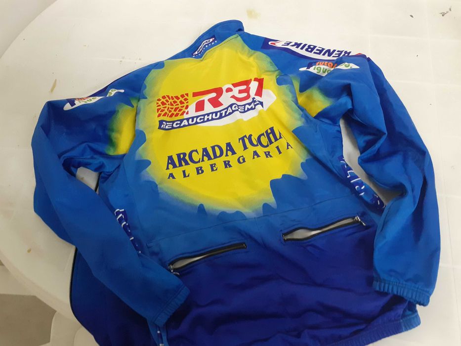 Casaco de Borla - Alcobaça -Goldnutricion -  Desporto