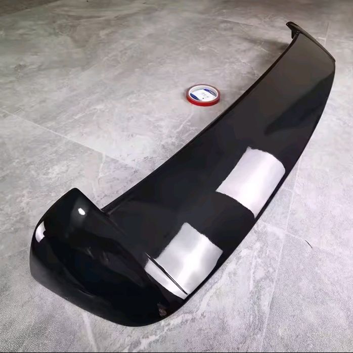 Spoiler VW Golf mk4 - NOVO - preto brilhante