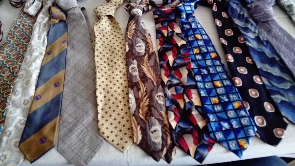 30 krawatow Vintage