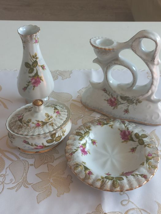 Zestaw porcelanowy Chodzież
