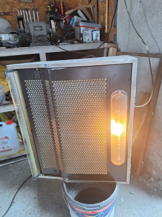 Okap podszafkowy whirlpool