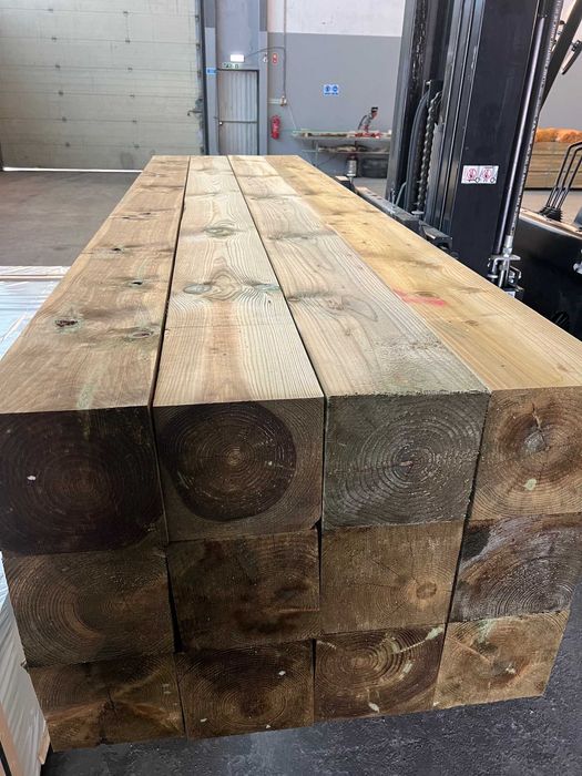 Viga maciça de Madeira - PINHO TRATADO