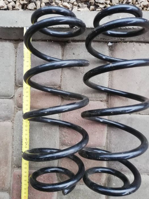Пружини на Ауді А6 передні