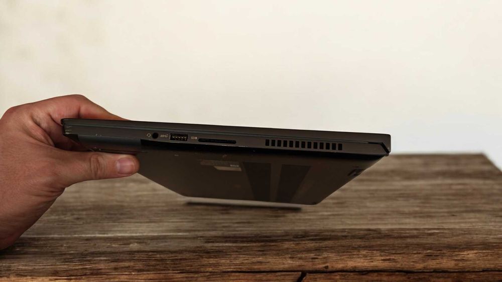 Ноутбук Dell Vostro 15 7510 15,6" i7-11800H/16Gb/1TB/RTX3050TI