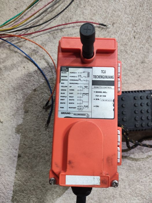 Comando sem fios para grua