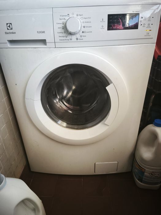 Máquina de lavar roupa