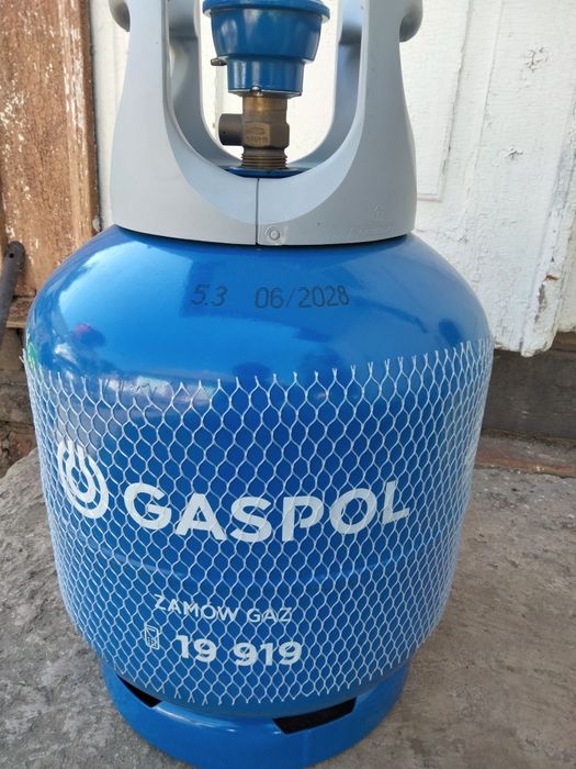 Газовий балон з редуктором.