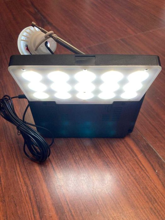 Radio portátil Solar