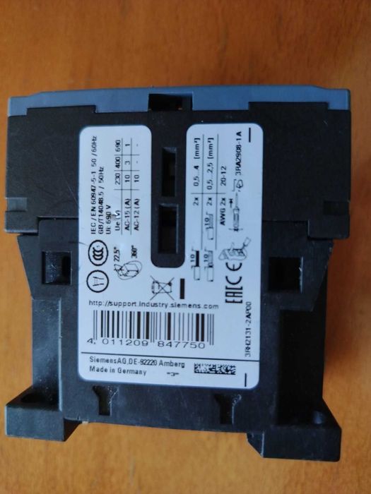 Relés contatores Siemens Sirius 3RH2131-2AP00