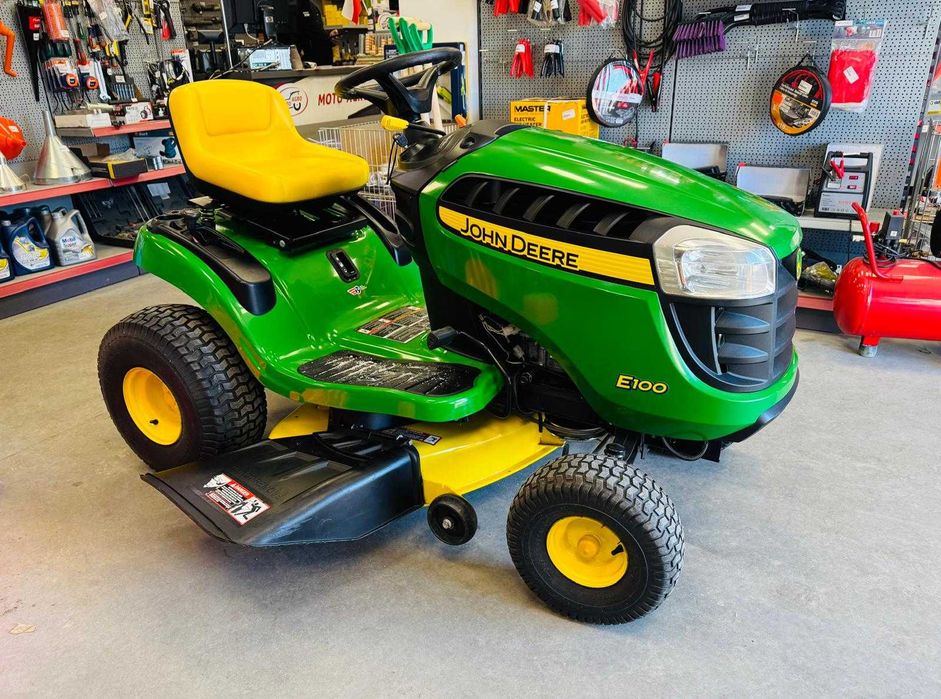 Traktorek Kosiarka John Deere E100 Briggs&Startton z USA TYLKO 55 Godz