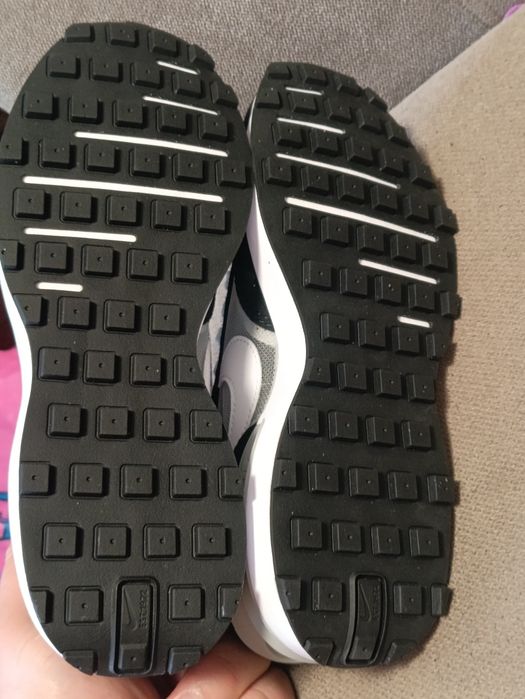 Nike Waffle One SE розмір 36.5 устілка 24 см