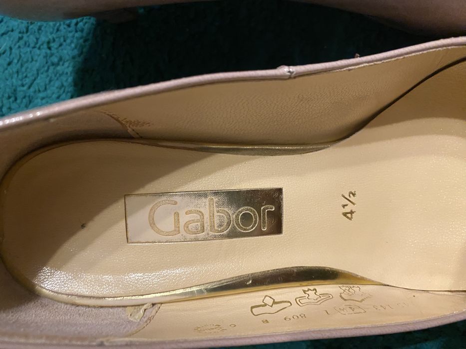 Czółenka lakierowane Gabor 4,5 obcas 5 cm