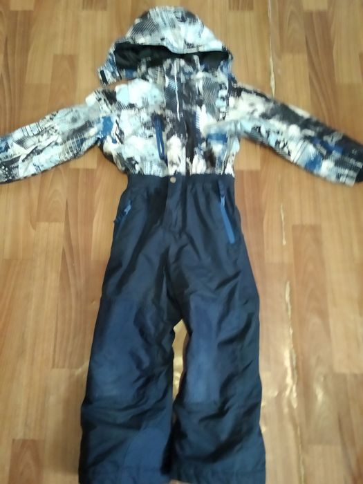 Зимовий комбінезон