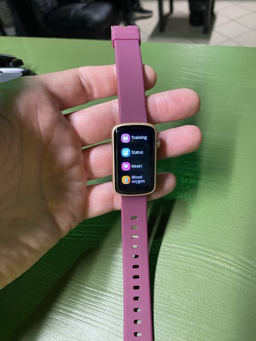 Жіночий смарт годинник