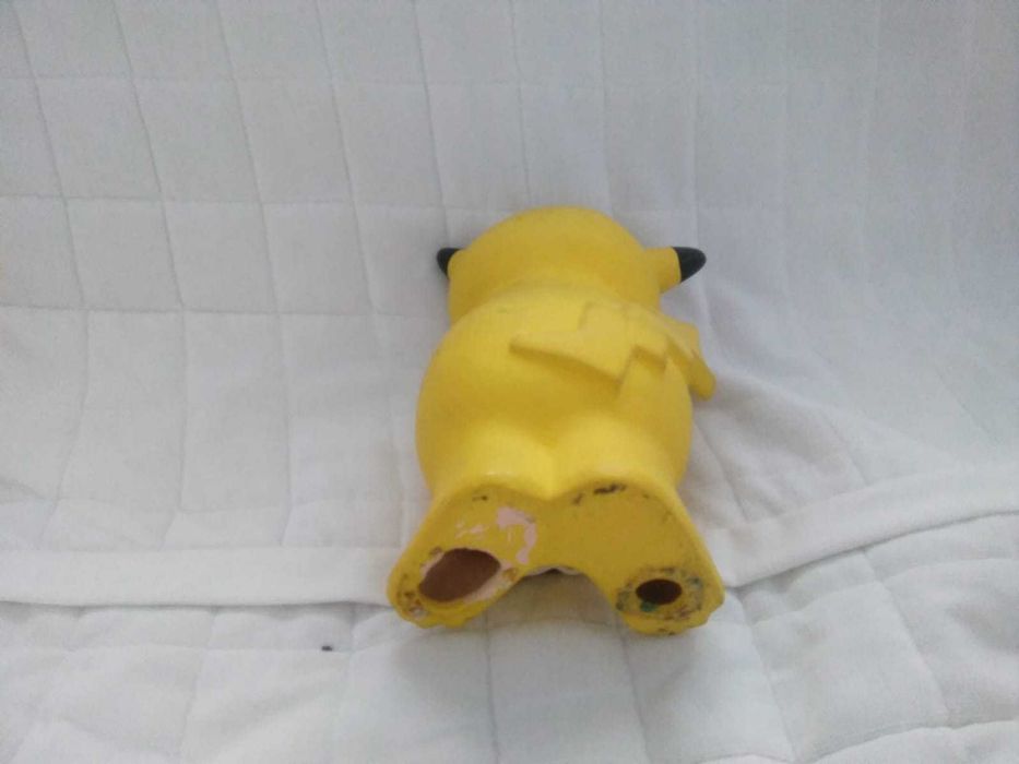 mealheiro Pikachu
