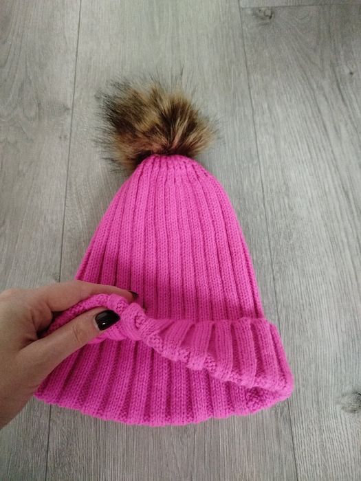 Czapka zimowa z pomponem