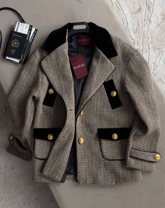 Піджак жіночий бренд