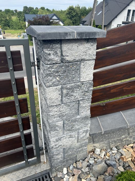 Pustak łupany plus daszek