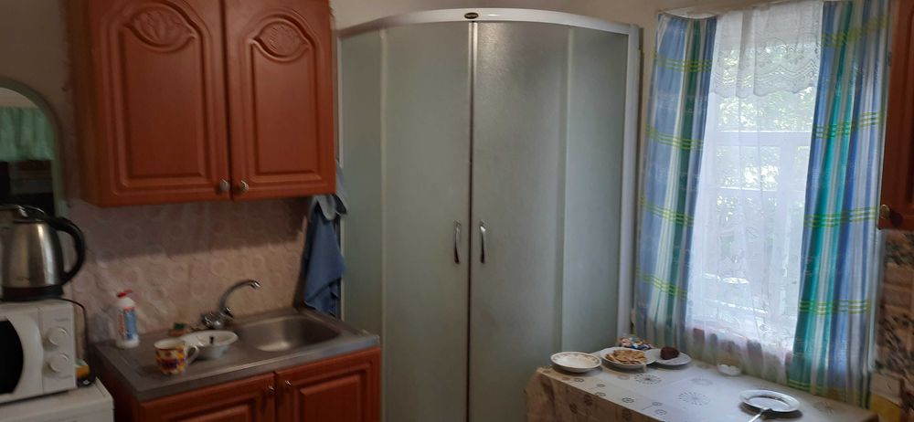 Будинок гарне розташування с.Красна Лука