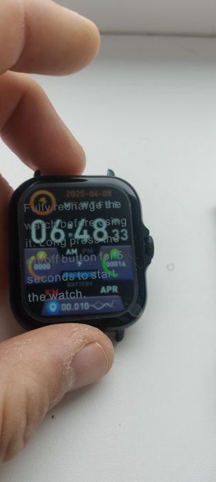 Продам смарт часи- новые.