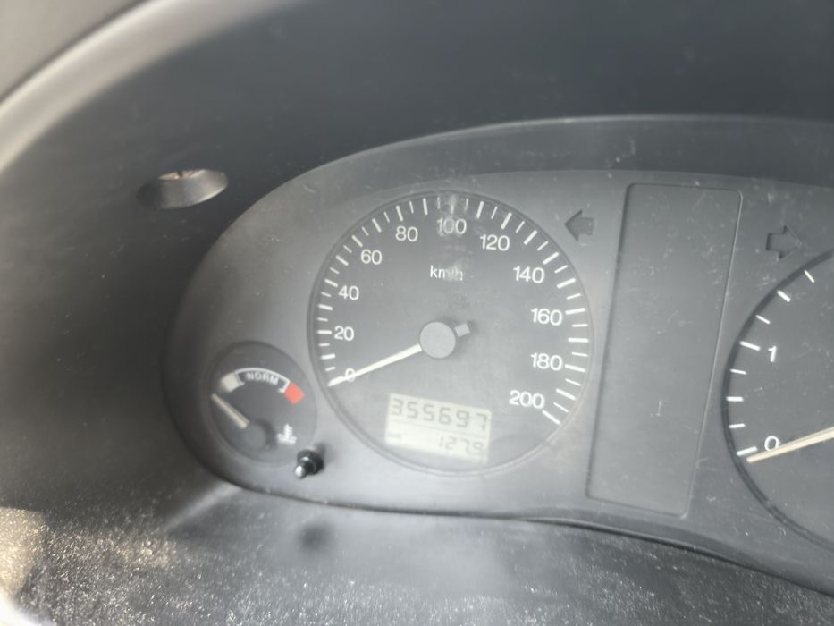 Ford galaxy em  Bom estado