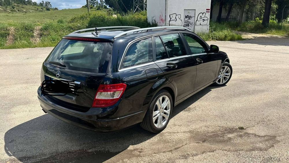 Mercedes-Benz C220