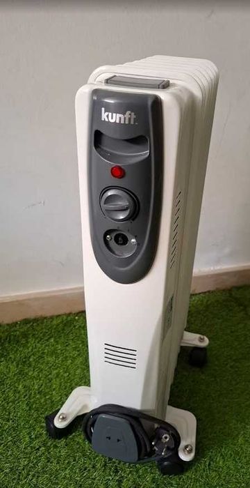 Aquecedor a Óleo Kunft KOR-2689 – 1500W – Excelente Estado!