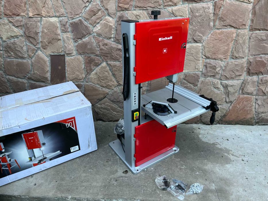 Потужна стрічкова пила Einhell TC-SB 305 U : 750 Вт