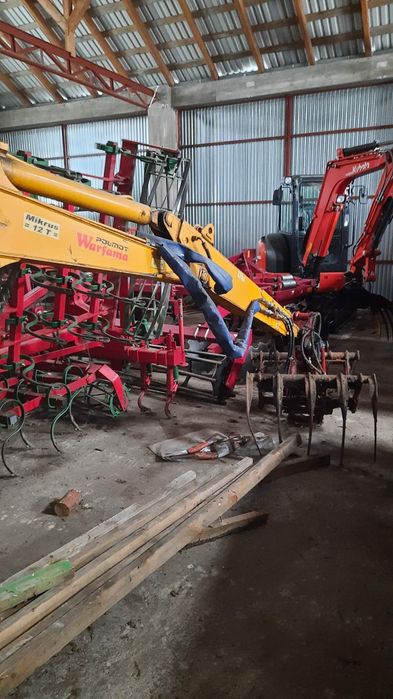 POL-MOT Warfama MIKRUS 12T koparko-ładowarka
Rok 2006