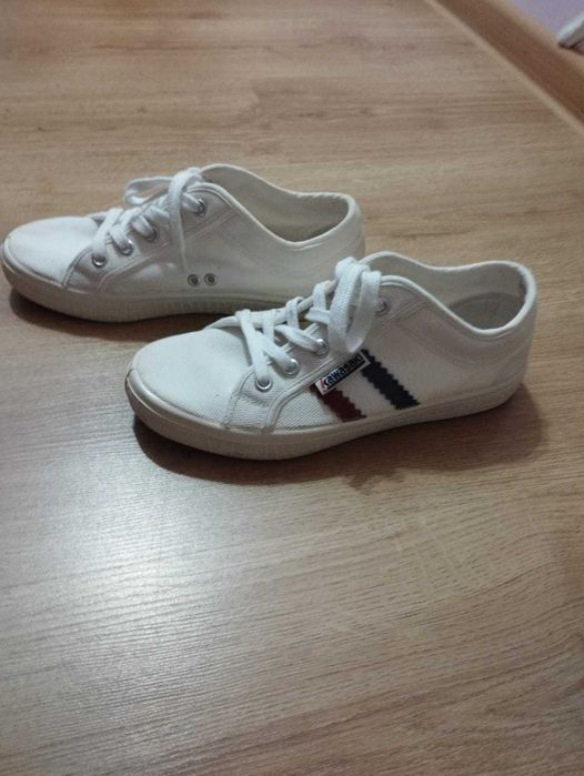 Продаю мокасини Kawasaki