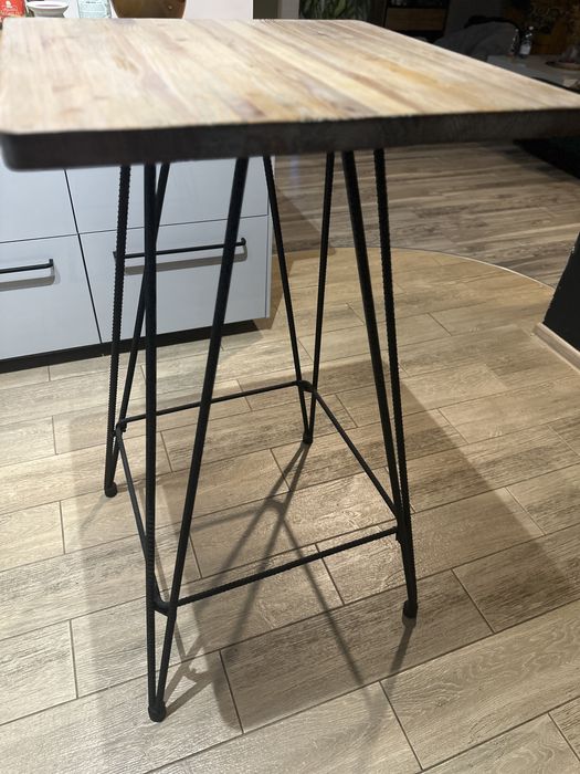 Stolik barowy drewniany blat