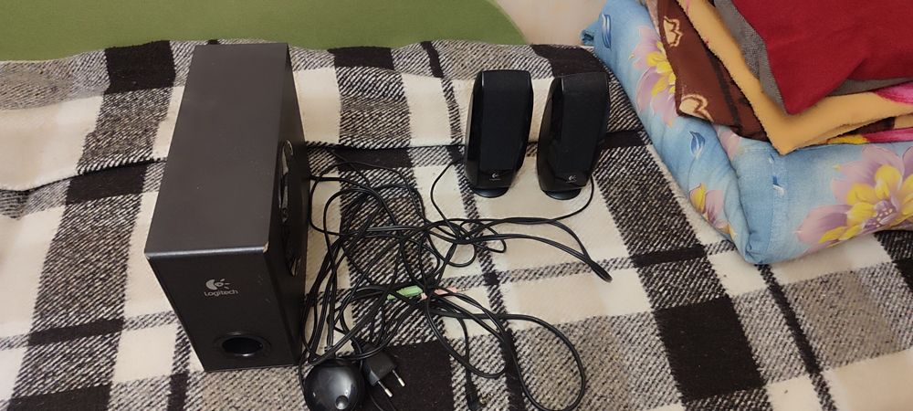Компьютерные колонки Logitech