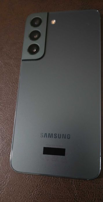 Samsung S22 5G 8/128GB dual sim+ dwa nowe szkła i etui