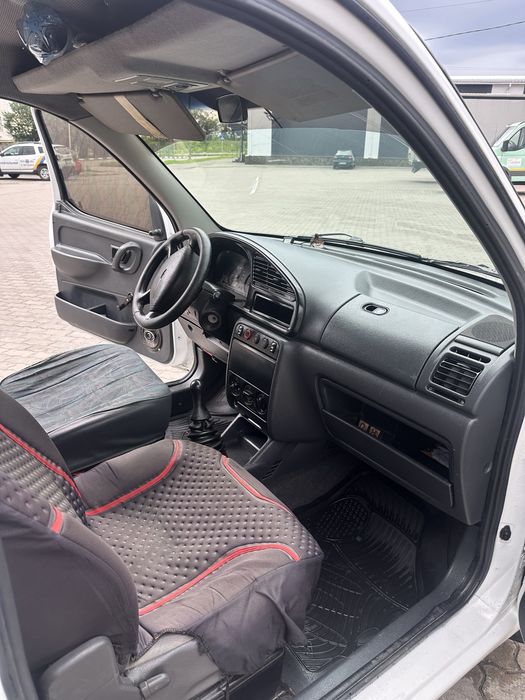 Citroen Berlingo 1.9D 2001 Груз-пасс